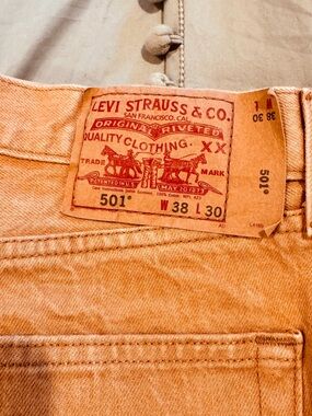 Levi's 501 Classic Jeans - Light Tan Denim